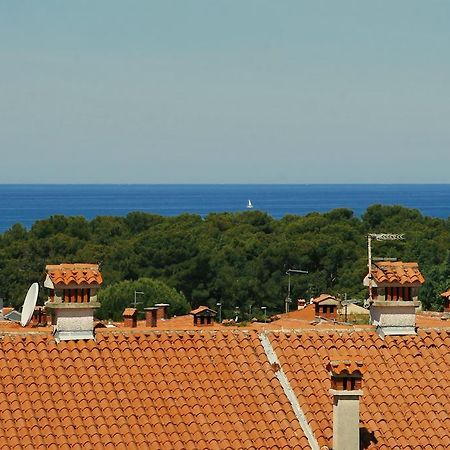Apartments Rossana Porec Exterior photo